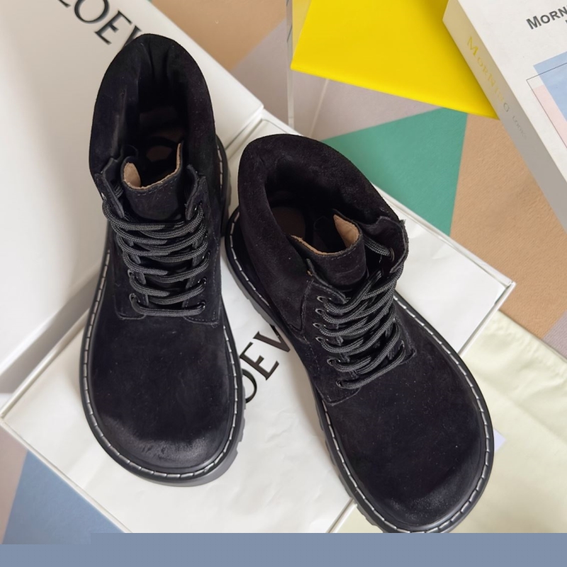 l*ew* boots